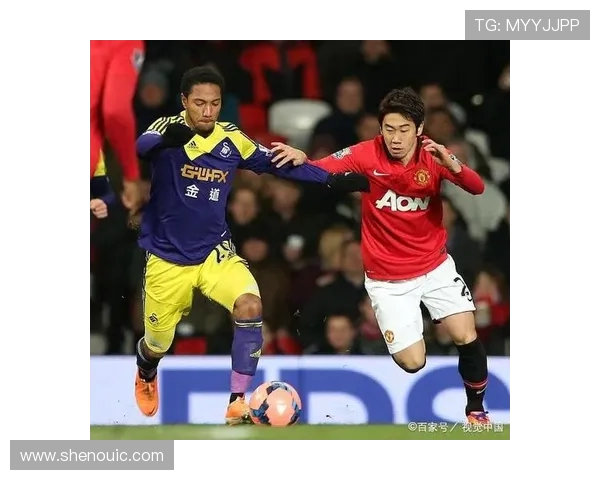 足球世界新风潮：分析全球顶级联赛的崛起与球员转会趋势