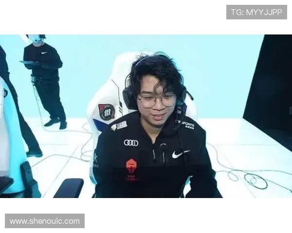 CSGO深度分析：TES战队选手个人能力的全面解读与表现探讨